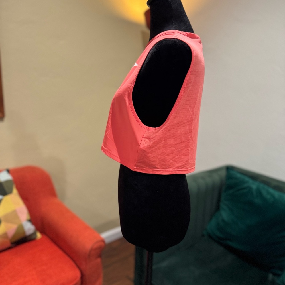 Gymshark Top - Picture 3 of 5